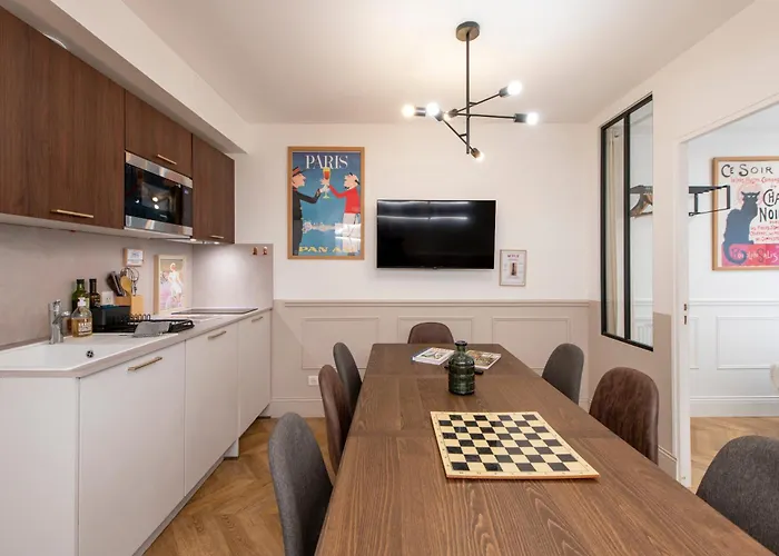 Maison Francois : Cosy Loft With Ac