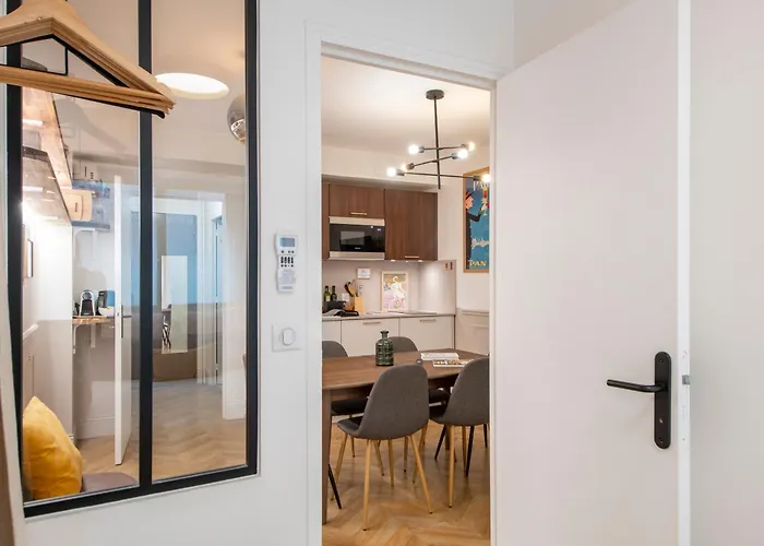 Maison Francois : Cosy Loft With Ac